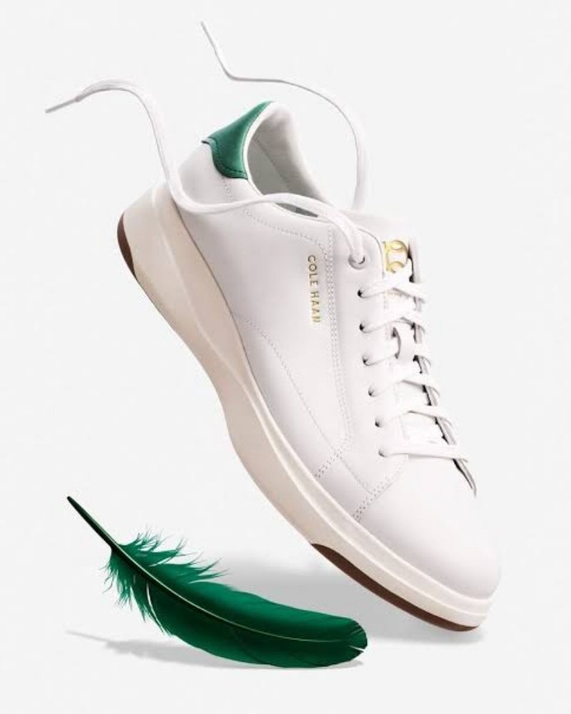 Sumulux Ultra-Lightweight Premium Sneakers - Luxury Breathable White Casual Shoes For Men
